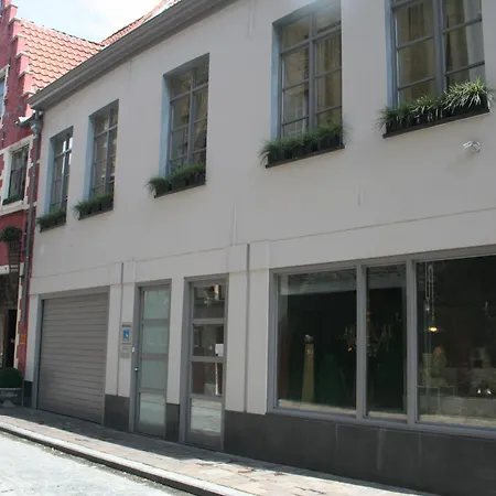 Con Ampere Bed & Breakfast Brugge