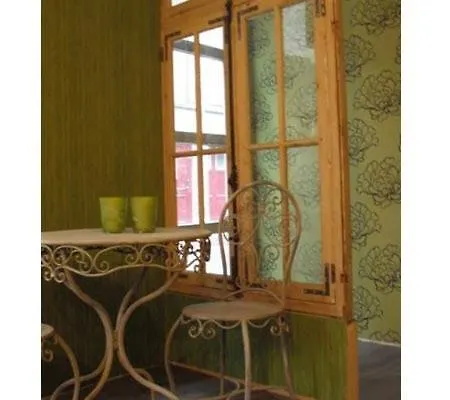 Con Ampere Bed and breakfast