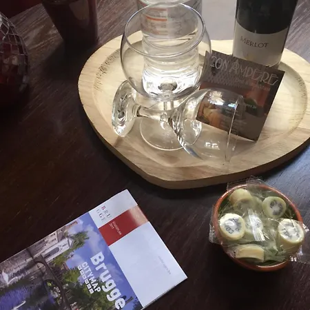 克昂艾姆皮耶尔住宿加早餐酒店