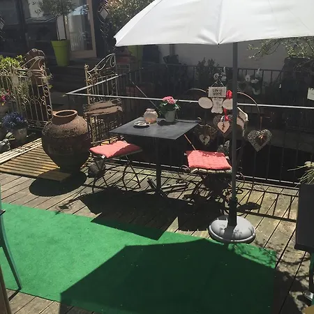 住宿加早餐酒店 克昂艾姆皮耶尔住宿加早餐酒店